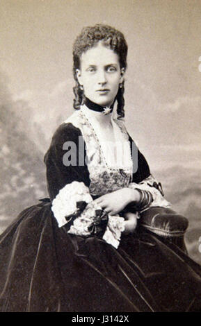 Alexandra de Gales, également connue sous le nom de princesse Alexandra de Danemark, était la reine consort du Royaume-Uni. Elle a joué un rôle important dans la société britannique, connue pour ses apparitions publiques et son travail caritatif à la fin du XIXe siècle et au début du XXe siècle. Banque D'Images