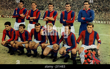 La saison 1963-64 du Bologna Football Club a été une période notable dans l'histoire du club, reflétant ses performances et ses réalisations dans le football italien. La saison est une partie importante de l'héritage footballistique de Bologne. Banque D'Images