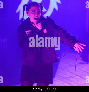 Milwaukee, Wisconsin, États-Unis. Apr 30, 2017. L'évêque Briggs se produit en concert à Turner Hall Ballroom à Milwaukee, Wisconsin. Ricky Bassman/Cal Sport Media/Alamy Live News Banque D'Images