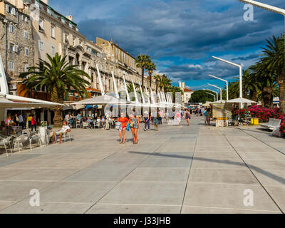 Waterfront, Split, Dalmatie, Croatie Banque D'Images