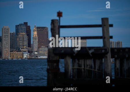 L'horizon de l'autre côté de la baie de la capitale du Massachusetts Boston, United States, USA, Banque D'Images