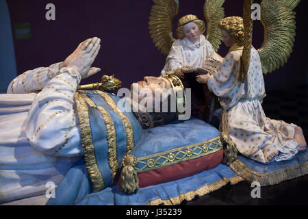 Philippe le Hardi représenté sur son tombeau sculpté par Claus Sluter sculpteur Renaissance néerlandaise dans le Palais des Ducs de Bourgogne, maintenant exposée dans le Musée des Beaux-Arts de Dijon (Musée des beaux-arts) à Dijon, Bourgogne, France. Banque D'Images