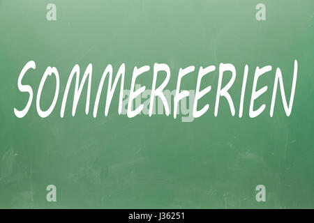 Sommerferien (vacances d'été en allemand) written on blackboard Banque D'Images