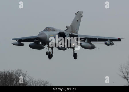 RAF Panavia Tornado GR.4 pendant l'exercice du drapeau frison Banque D'Images