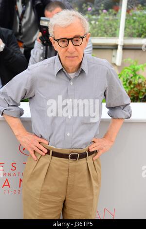 Woody Allen Photocall pour le film 'Cafe Society' 69e Festival de Cannes Mai 11, 2016 Banque D'Images