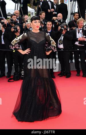 Rossy de Palma en arrivant sur le tapis rouge pour le film 'aimer' 69e Festival de Cannes Mai 16, 2016 Banque D'Images