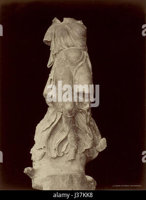 Il s'agit d'une image ou d'une documentation historique liée à Curtius Olympia, peut-être une référence à un lieu important ou à un événement impliquant Olympie, un site archéologique important en Grèce. Banque D'Images