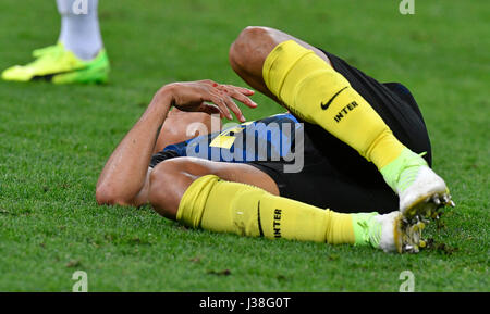 Le joueur de football du FC internazionale, Jeison Murillo, s'est blessé à la tête du stade de football de san siro, à Milan. Banque D'Images