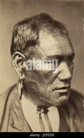 Chef chef Maori Maori avec visage tatoué 1998 23098173 Banque D'Images