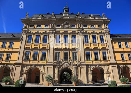 Deutschland, Unterfranken, in der Altstadt von Wuerzburg, im Innenhof des Juliussspitals Banque D'Images