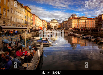 Le canal à Trieste Banque D'Images