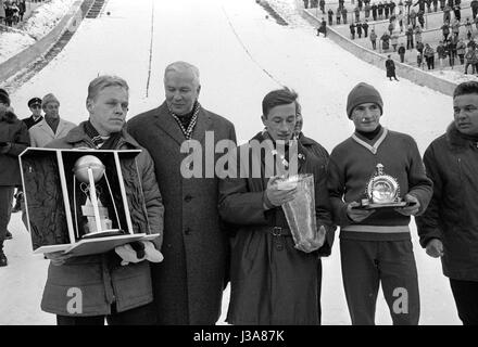 Tournoi de quatre collines 1963/64 : individuelle de saut à Innsbruck, 1964 Banque D'Images