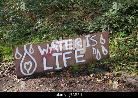 L'extraction du pétrole et Camp de protestation de fracturation, Leith Hill, Surrey, UK. Mars, 2017 Banque D'Images