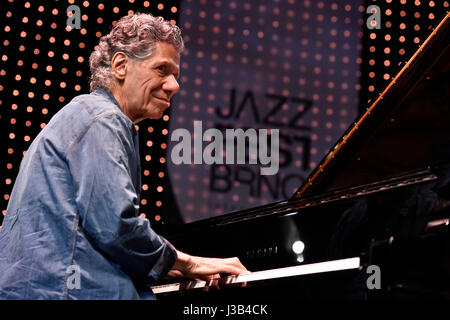 Brno, République tchèque. 04 mai, 2017. Le pianiste de jazz Chick Corea effectue à Brno, en République tchèque, le 4 mai 2017. Photo : CTK Vaclav Salek/Photo/Alamy Live News Banque D'Images