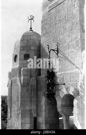 Le dôme de la tour orientale du YMCA à Jérusalem est une caractéristique architecturale emblématique, connue pour sa structure de dôme distinctive et son rôle dans l'histoire de la ville. Le bâtiment sert de repère dans la région. Banque D'Images