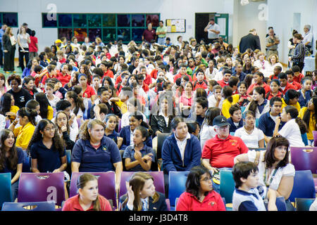 Miami Florida,Coconut Grove,Elizabeth Virrick Park,auditorium,Elevate Miami,événement gratuit pour les nouveaux ordinateurs,école publique,6e année,étudiant stu Banque D'Images