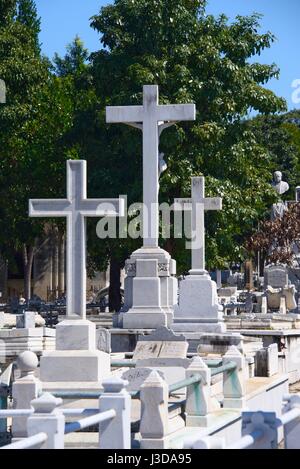 Le cimetière Colon, ou le Cementerio de Cristóbal Colón, a été fondée en 1876 dans le quartier Vedado de La Havane, Cuba. Banque D'Images