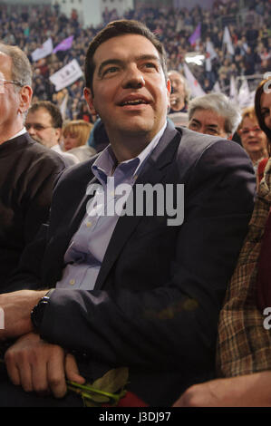 Le premier candidat, Alexis Tsipras est titulaire d'un discours à Thessalonique Banque D'Images