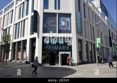 Primark Store, le quartier commerçant de Moor, le centre-ville de Sheffield, le magasin de détail britannique d'Angleterre Banque D'Images