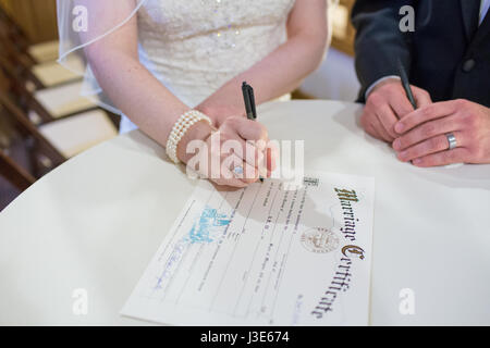 Mariée et le Marié signe Mariages Banque D'Images