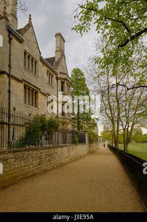 Merton College et Dead Man's Walk, une partie des anciens murs de la ville dans l'Université d'Oxford, Oxford Oxfordshire, UK Banque D'Images