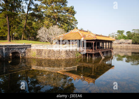 Hue, Vietnam - 10 mars 2017 : La pagode tombeau Tu Duc Banque D'Images