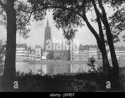 Ce titre fait référence à une publication historique de 1911 à Francfort-sur-le-main, intitulée 'Der Dom von der Insel gesehen' (la cathédrale vue de l'île). La publication fournit probablement une vue ou une représentation de la cathédrale de Francfort d'un point de vue insulaire. Banque D'Images