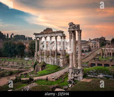 Forum romain (Foro Romano) dans la matinée, Rome, Italie Banque D'Images