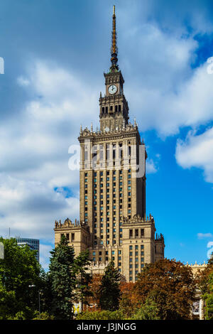 La Pologne, Voïvodie de Mazovie, Varsovie, centre-ville, Palais de la Culture et des sciences Banque D'Images