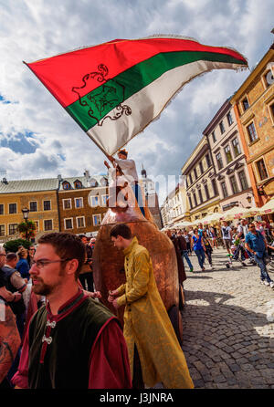 La Pologne, dans la voïvodie de Lublin, Ville de Lublin, Vieille Ville, du cuivre au cours de la Poule juste jagellonne Banque D'Images