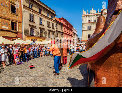 La Pologne, dans la voïvodie de Lublin, Ville de Lublin, Vieille Ville, du cuivre au cours de la Poule juste jagellonne Banque D'Images