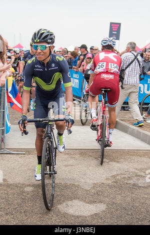 Olbia, Italie. 6 mai, 2017. Nairo Quintana de la Colombie, de l'équipe Movistar. 2e étape du Giro d'Italia : Olbia - Tortolì. Credit : Giacomo Altamira/Alamy Live News Banque D'Images