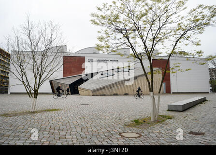 Berlin, Allemagne. 06Th Mai, 2017. L'Académie de W. Michael Blumenthal le Musée Juif de Berlin, Allemagne, 03 mai 2017. Il a été conçu par l'architecte américain Daniel Libeskind. Photo : Jens Kalaene Zentralbild-/dpa/ZB/dpa/Alamy Live News Banque D'Images