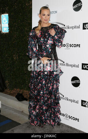 Culver City, CA. 6 mai, 2017. Molly Sims, à l'UCLA Mattel Children's Hospital's Kaleidoscope 5 à 3 laboratoires en Californie le 6 mai 2017. Credit : Fs/media/Alamy Punch Live News Banque D'Images