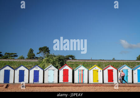 Cabines de plage plage plage de paignton devon uk Banque D'Images