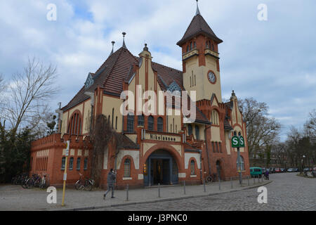 S-Bahnhof, Nikolassee, Zehlendorf, Berlin, Deutschland Banque D'Images