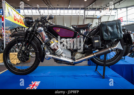 STUTTGART, ALLEMAGNE - Mars 03, 2017 Moto : Scott écureuil volant, 1930. Plus grand d'Europe Exposition de voitures classiques 'RETRO' classiques Banque D'Images