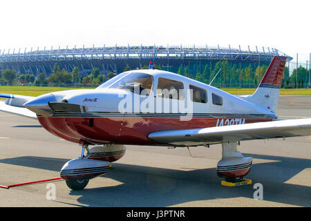 Piper PA-28 Archer Ⅲ au Japon Tokyo Aéroport Chofu Banque D'Images