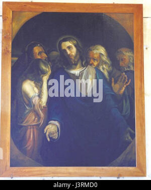 Cette œuvre du XIXe siècle représente la scène biblique de Jésus et de la femme prise dans l'adultère, un récit de l'Évangile de Jean. La peinture dépeint le moment de l’intervention de Jesusâ€™, où il pardonne à la femme et défie ses accusateurs. Banque D'Images