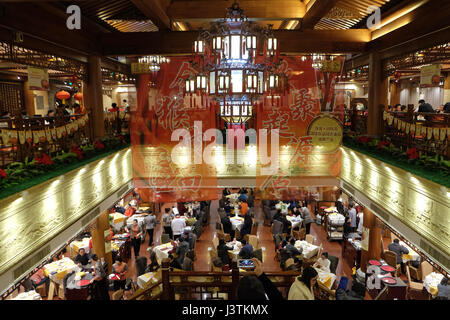 Le restaurant Quanjude originale à l'édifice de la rue de Qianmen à Pékin, Chine, 22 février 2016. Banque D'Images