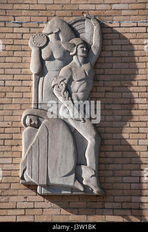 Bas-relief sculpture à l'ancienne rue Russell et le PO (1954), héros maintenant Apartments, Melbourne, influencé par le modernisme européen Banque D'Images