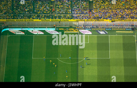 TSG Hoffenheim vs. BVB, Signal Iduna Park, stade de BVB, Westfalenstadion, Bundesligastadion, Dortmund, Ruhr, Rhénanie du Nord-Westphalie, Allemagne Banque D'Images