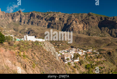 Du point de vue Mirador de Tunte sur le village de montagne de San Bartolomé de Tirajana, Gran Canaria, Îles Canaries, Espagne Banque D'Images