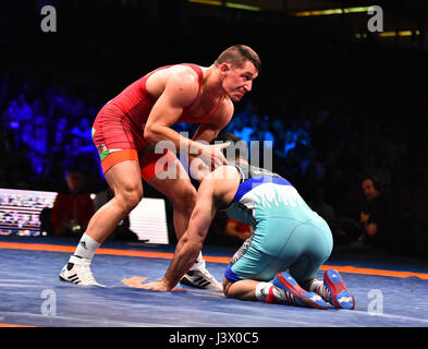 Novi Sad, Serbie. 7 mai, 2017. Viktor Lorincz win médaille d'wrestling championship à Novi Sad Crédit : Nenad Mihajlovic/Alamy Live News Banque D'Images