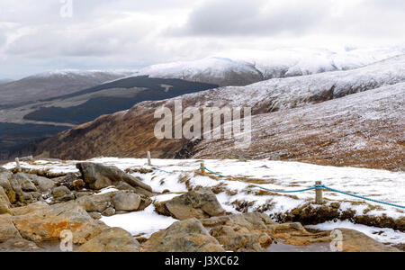 Highlands écossais capturés à Sgurr Finnisg-aig vue sur le Ben Nevis, Grampian Montagnes, Fort William, Écosse, Royaume-Uni. Banque D'Images