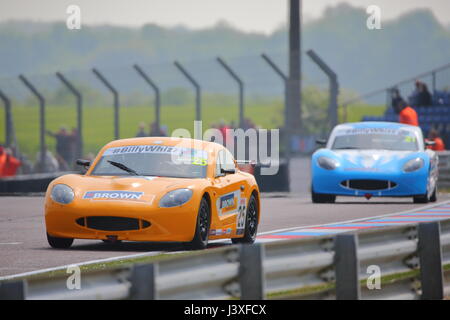 Connor dans l'grady ginetta junior cup à thruxton race course lors des essais libres, le samedi 6 mai Banque D'Images