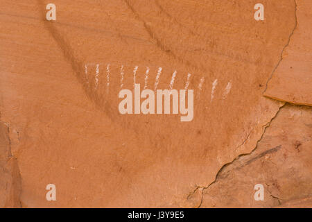 Le pictogramme près d'une ruine en Puebloan ancestrales Road Canyon, oreilles Ours National Monument, le sud de l'Utah, USA Banque D'Images