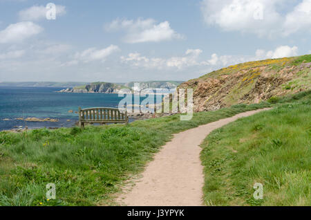 Ile de Burgh et Bigbury Beach vue depuis le chemin côtier du sud-ouest près de Bantham de South Hams, Devon Banque D'Images