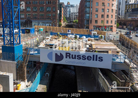 Construit sur la plate-forme temporaire p16 pour la construction de l'axe Tower apartment block, Whitworth St. West, Manchester, UK Banque D'Images