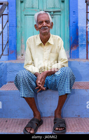 Ancien homme du Rajasthan, Jodhpur, Rajasthan, India Banque D'Images